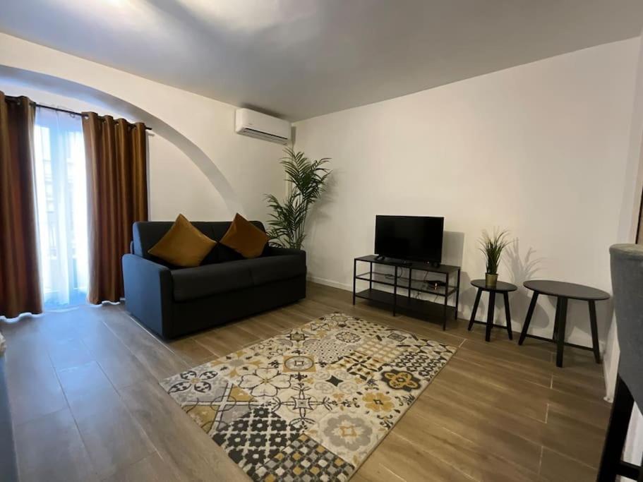 Ks Paris Studio Appart Near Station Gare Du Nord And Gare De L Est Exterior foto